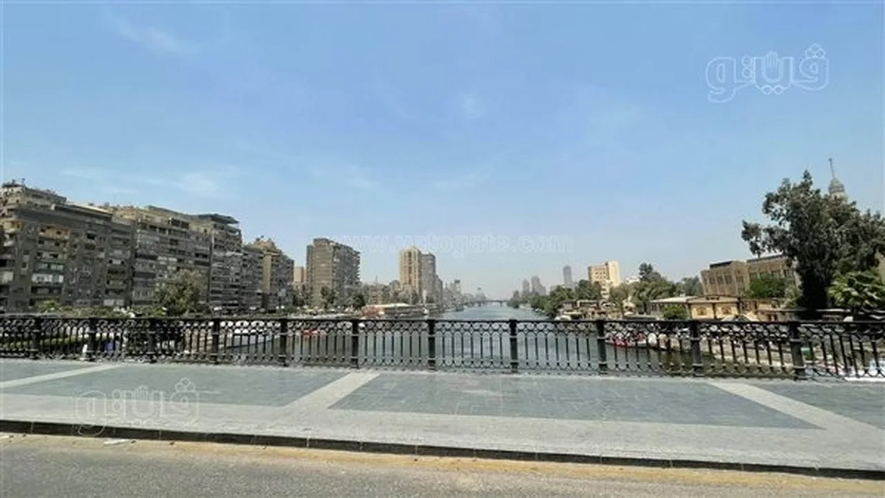 أجواء حارة وانخفاض الرؤية إلى 3000 متر في أسوان